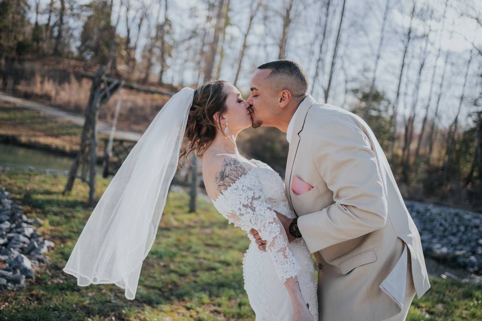 Sealed with a kiss - Capture Life Photography