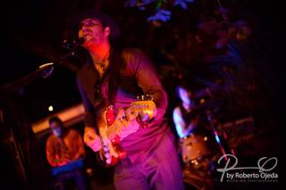 Roberto DeBourg & The Flats
