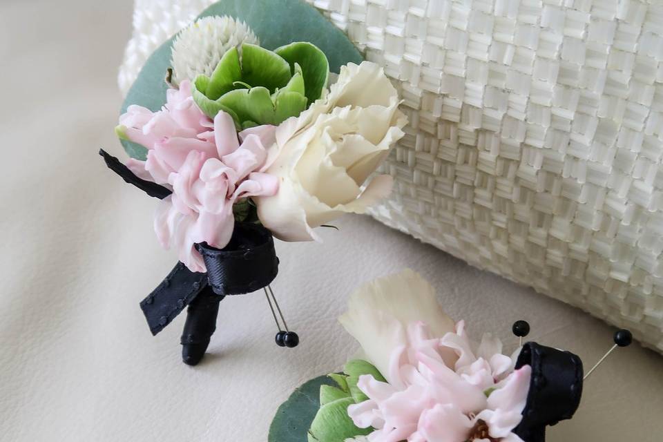 Groom's boutonniere