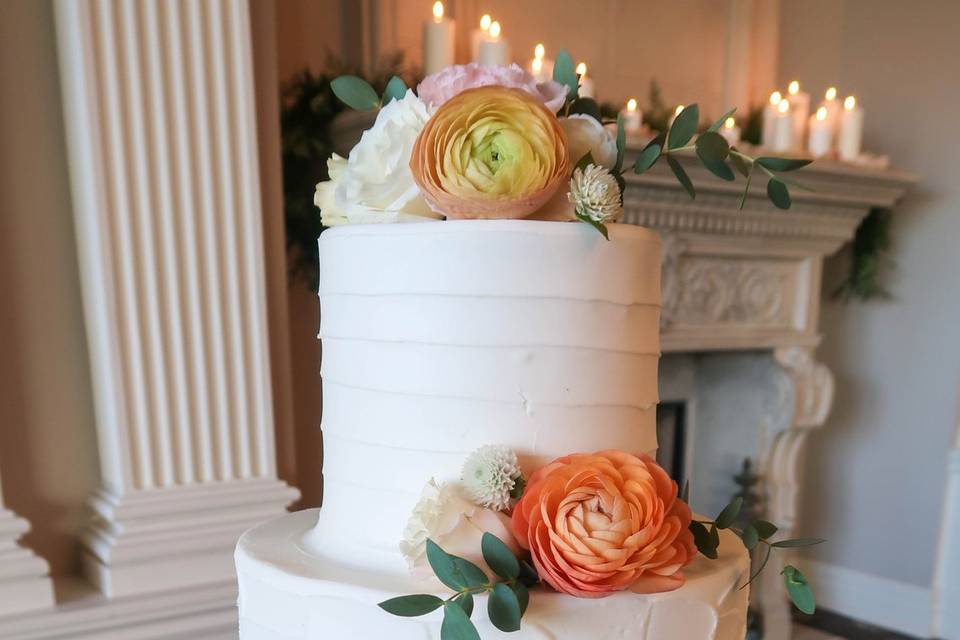 Wedding cake flowers