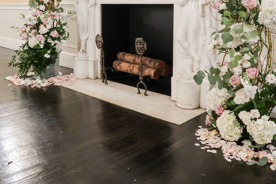 Wedding Arch flowers decor