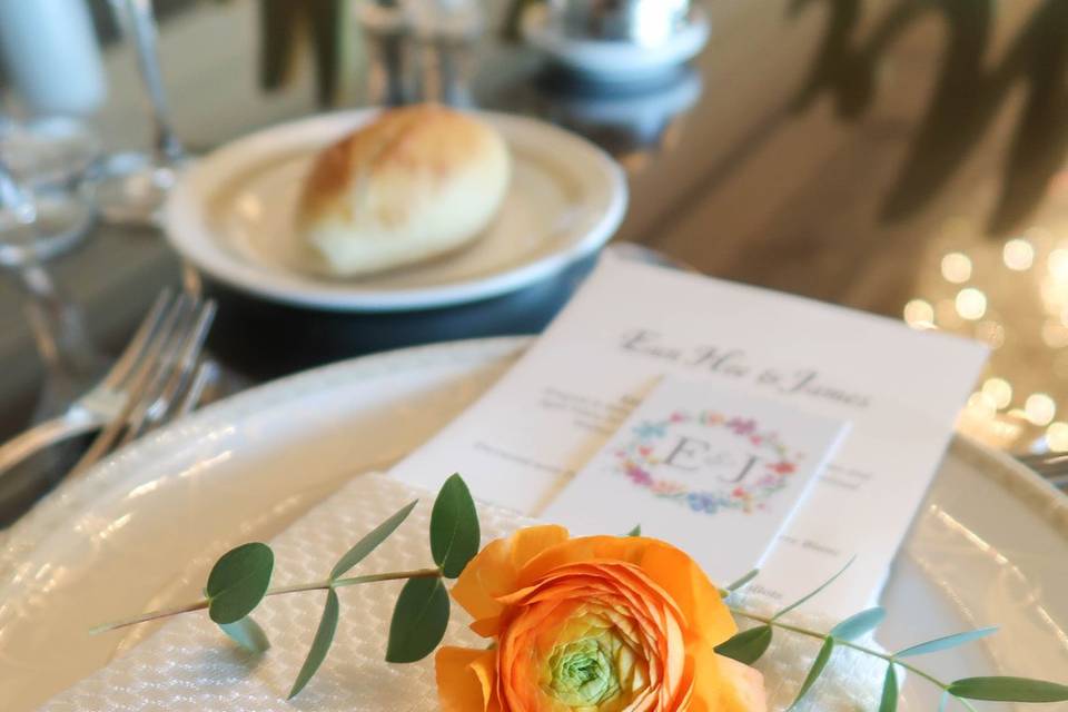 Wedding flowers table decor