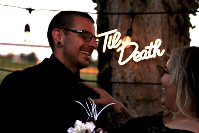 Moodier wedding