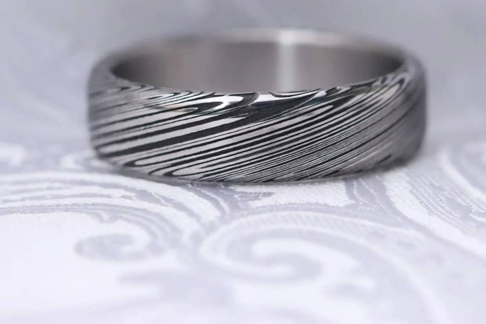 Stainless damascus band