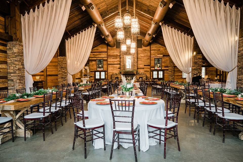 Big Sky Barn by Walters Wedding Estates