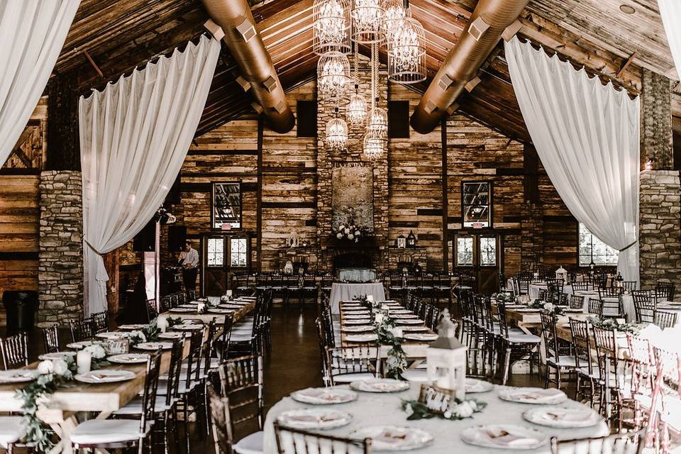 Big Sky Barn by Walters Wedding Estates