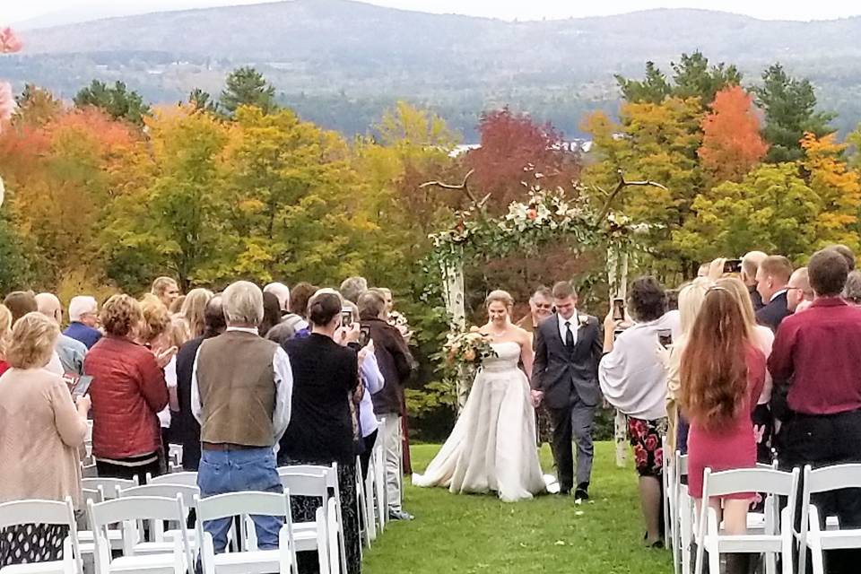 Fall weddings are beautiful