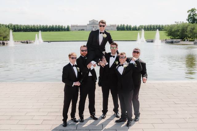 Groomsmen