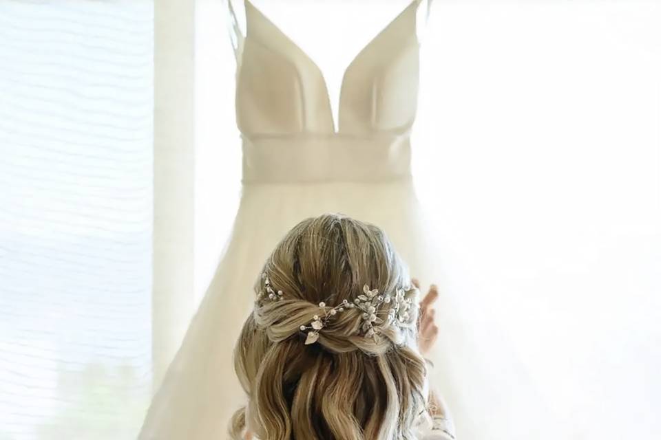 Lovely Bridal Hair