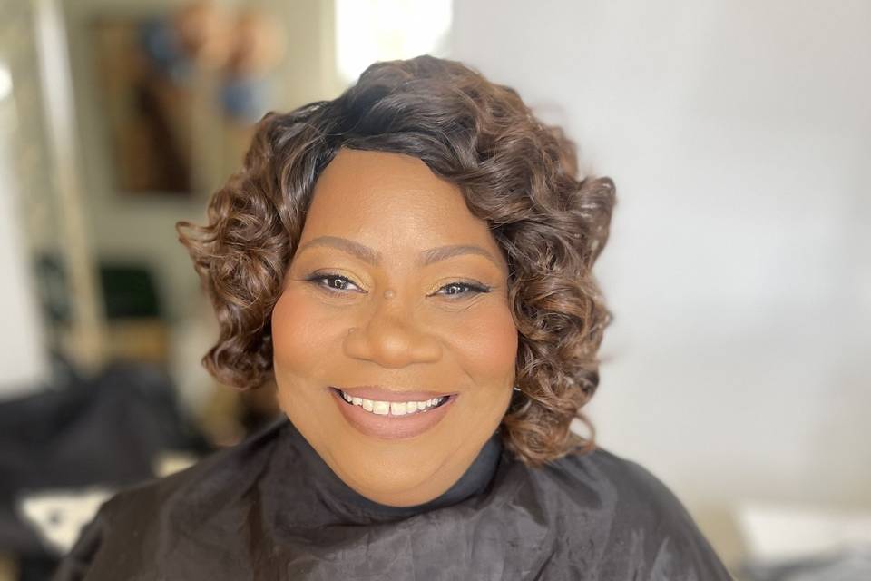 Mother of the bride makeup