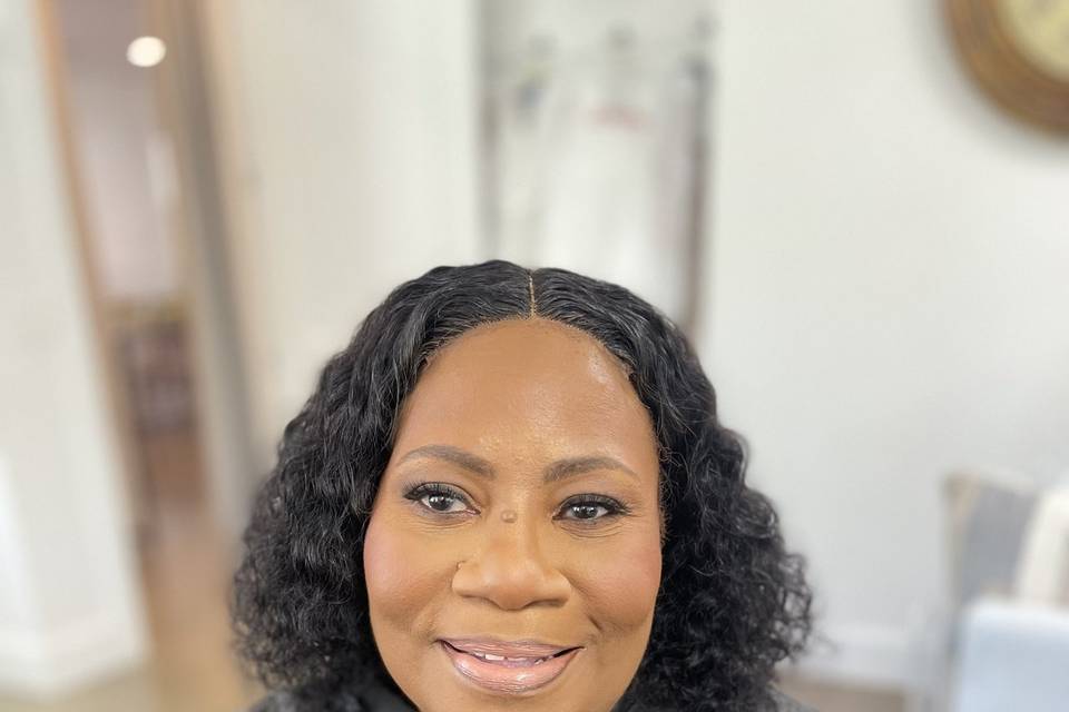 Mother of bride makeup