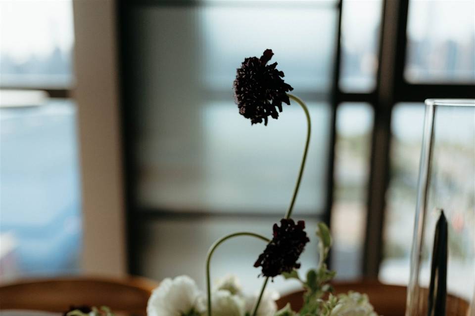 Black and white table scape