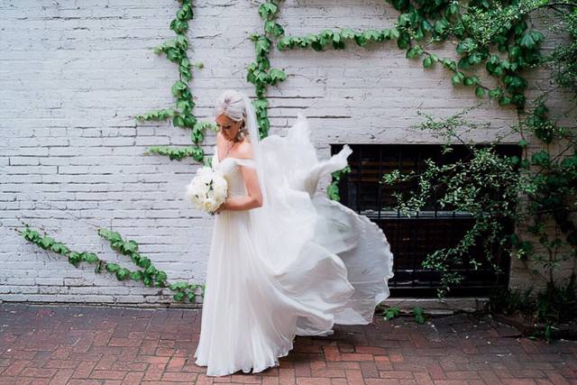 The 10 Best Wedding Dresses in Maryland - WeddingWire