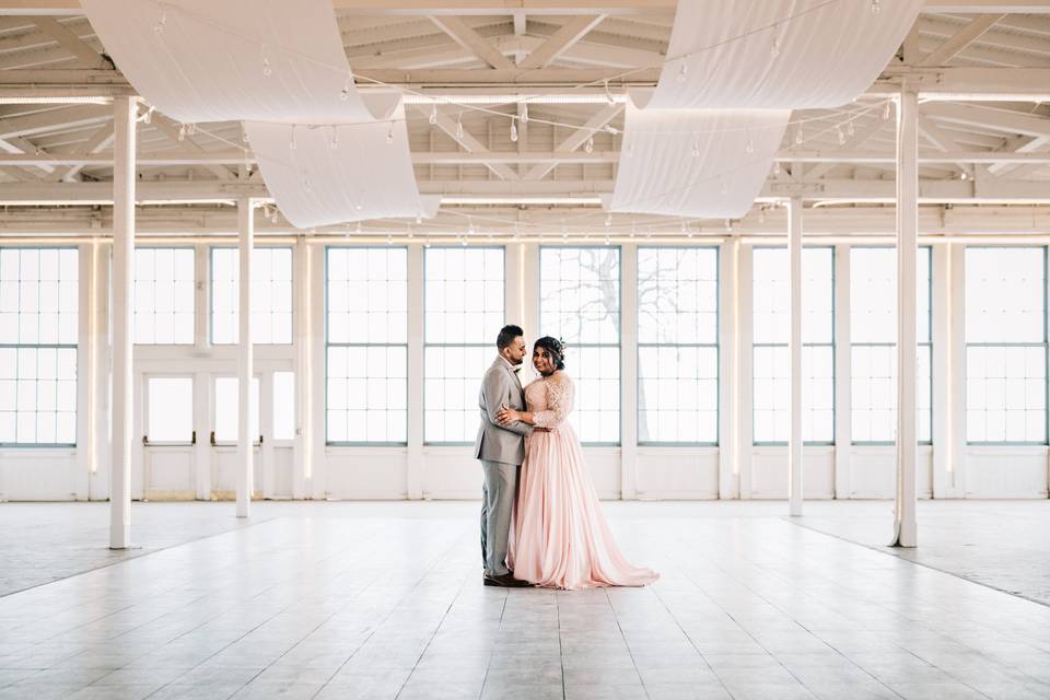 Carousel elopement