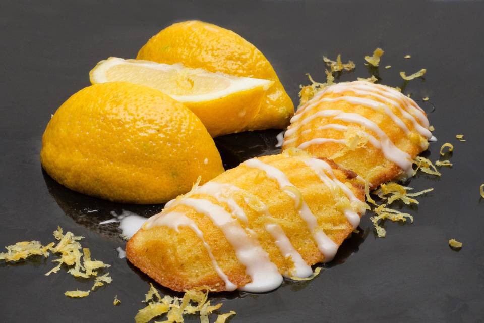Lemon Cornbread Madeleines