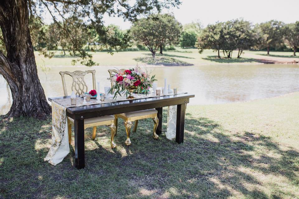 Sweetheart Table