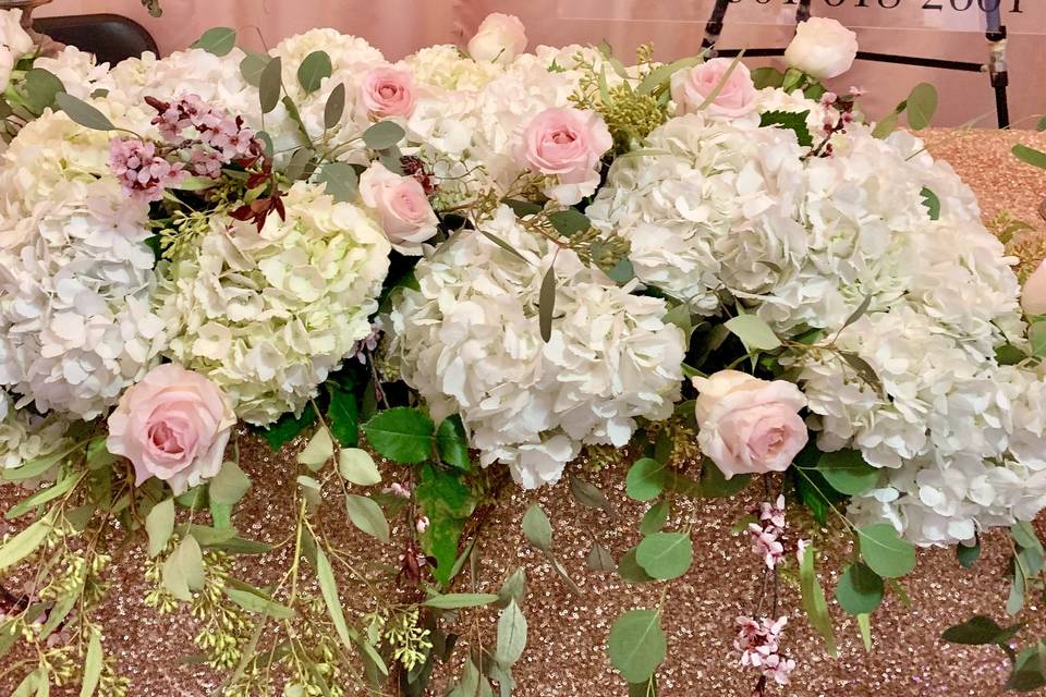 Head table florals