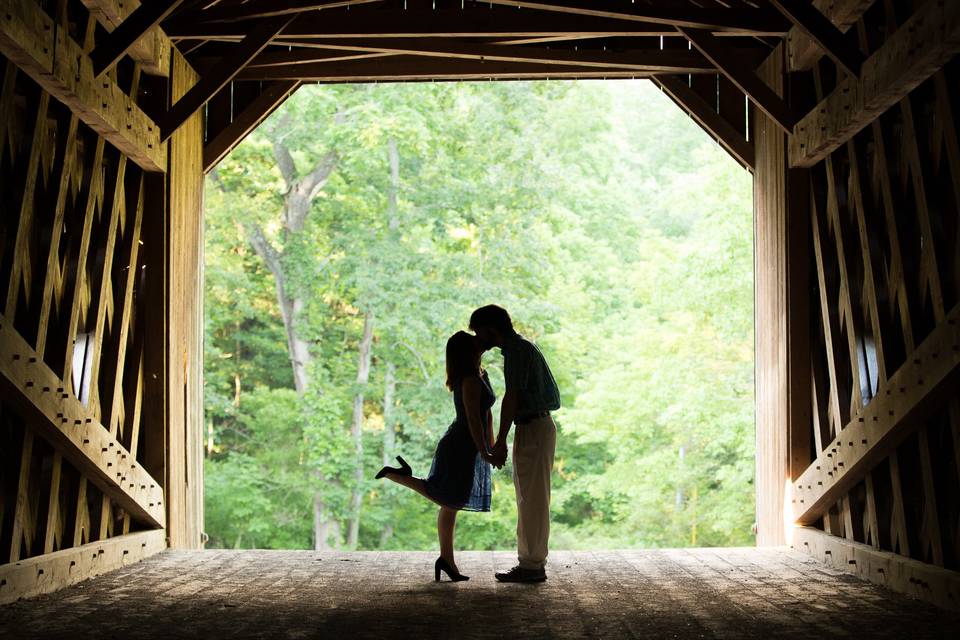 Silhouette kiss - Joe Cutalo Photography