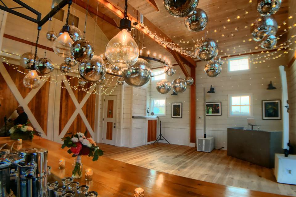 Stowe Winery turned Disco