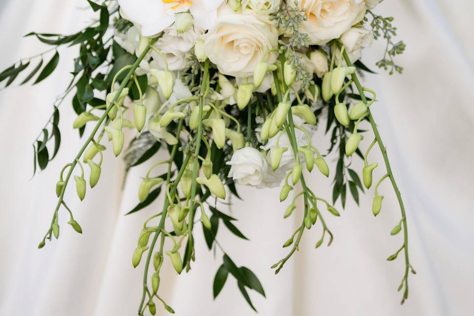 Cascading Bouquet