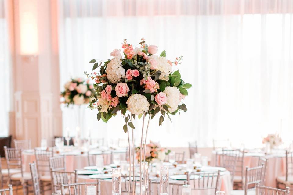 Pink & White Wedding at Lumen