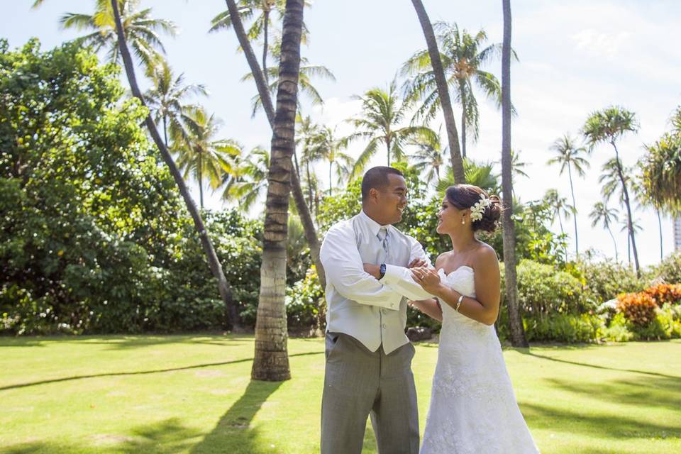 Hawaiian Weddings