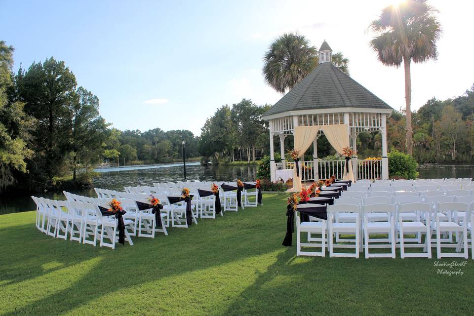 Wedding ceremony setup and decor