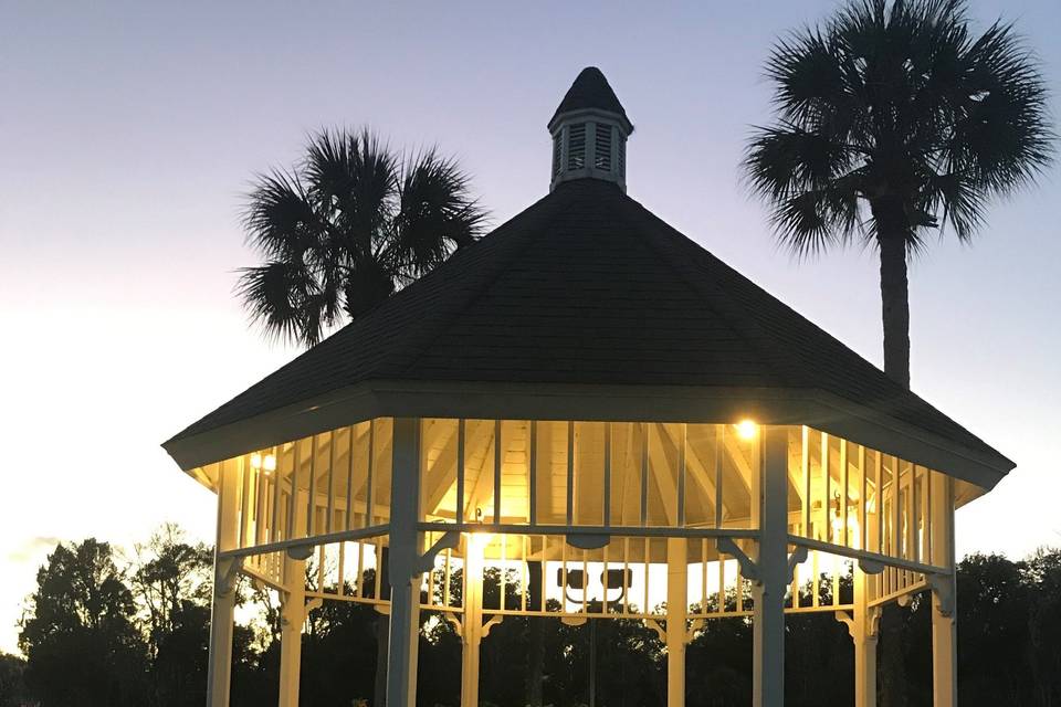 Gazebo at the Point