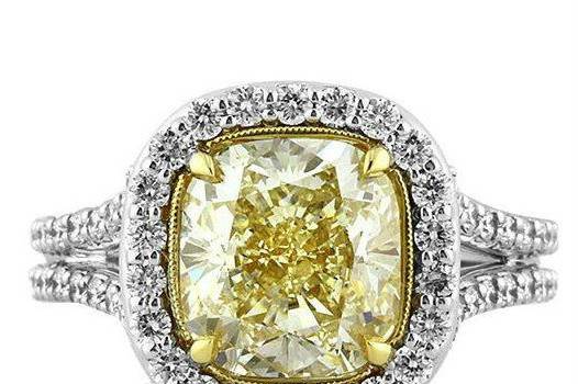 This is a lovely yellow diamond engagement ring that is available at Diamond Exchange Dallas in Dallas, TX.  To find out more about our diamonds and engagement rings visit http://diamondexchangedallas.com today!