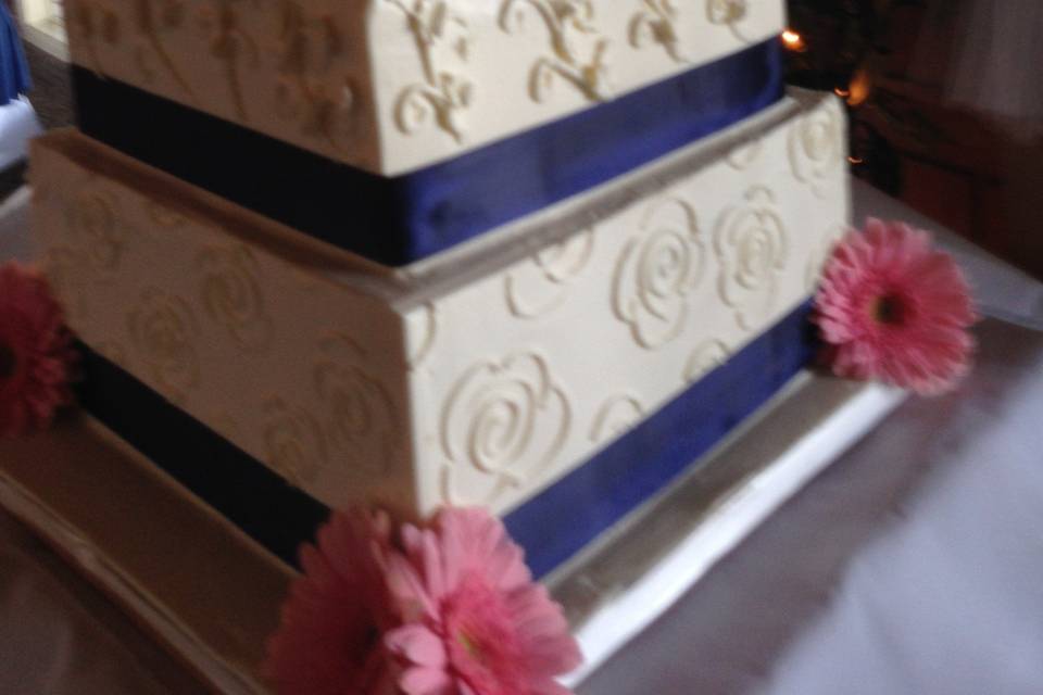 Multiple layered wedding cake