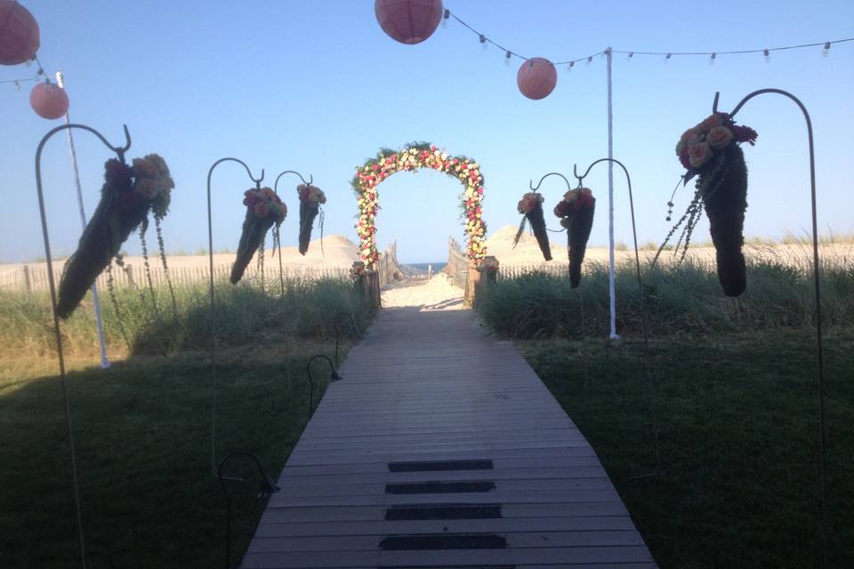 Wedding arch