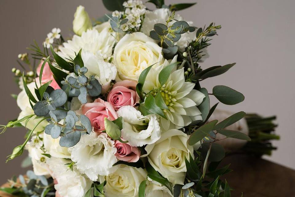 White, green, and pink bouquet