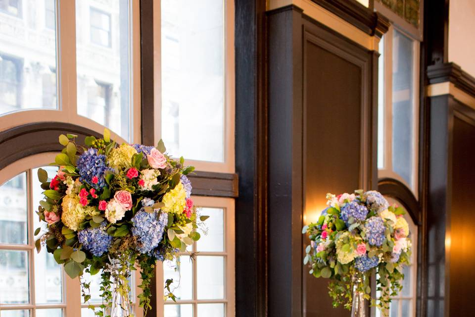 Ceremony Pedestals with floral