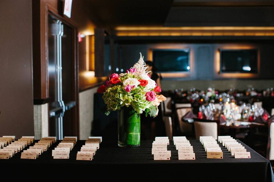 Place Card Table Flowers