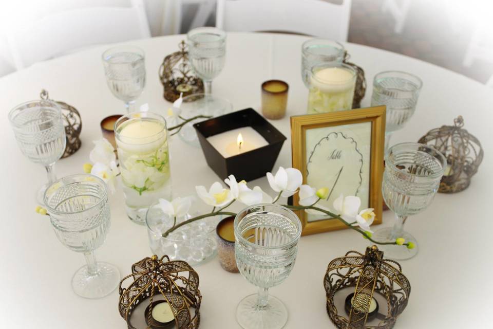Table with centerpiece