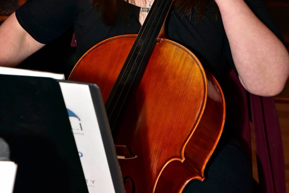 Jessica Tuttobene with cello