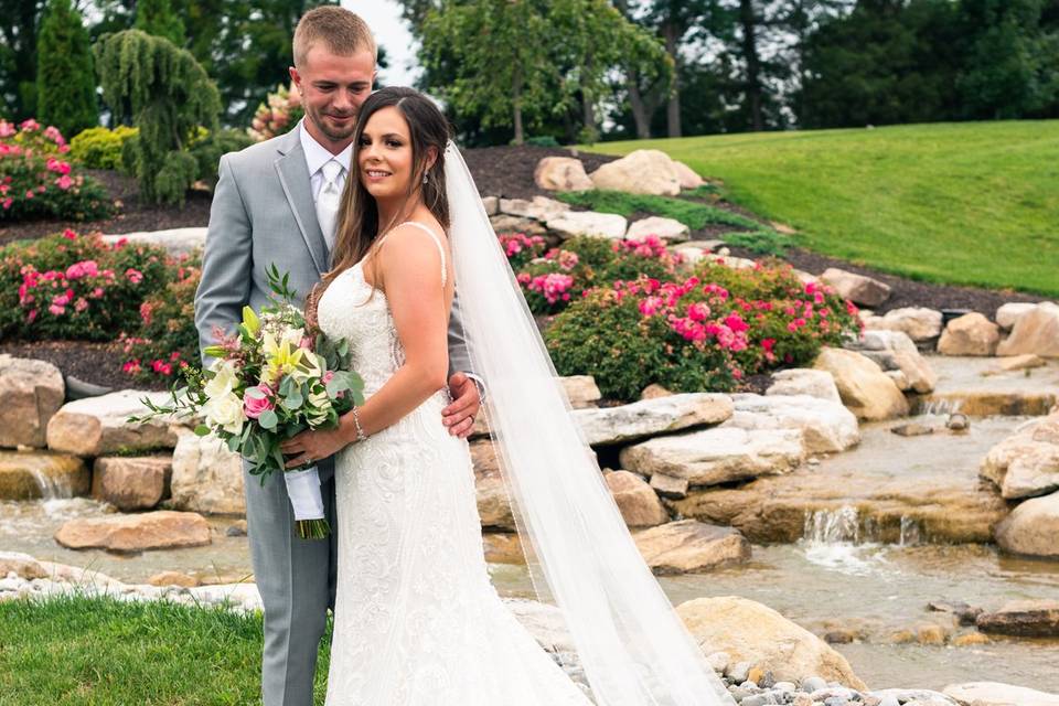 Newlyweds at Woodstone Country Club