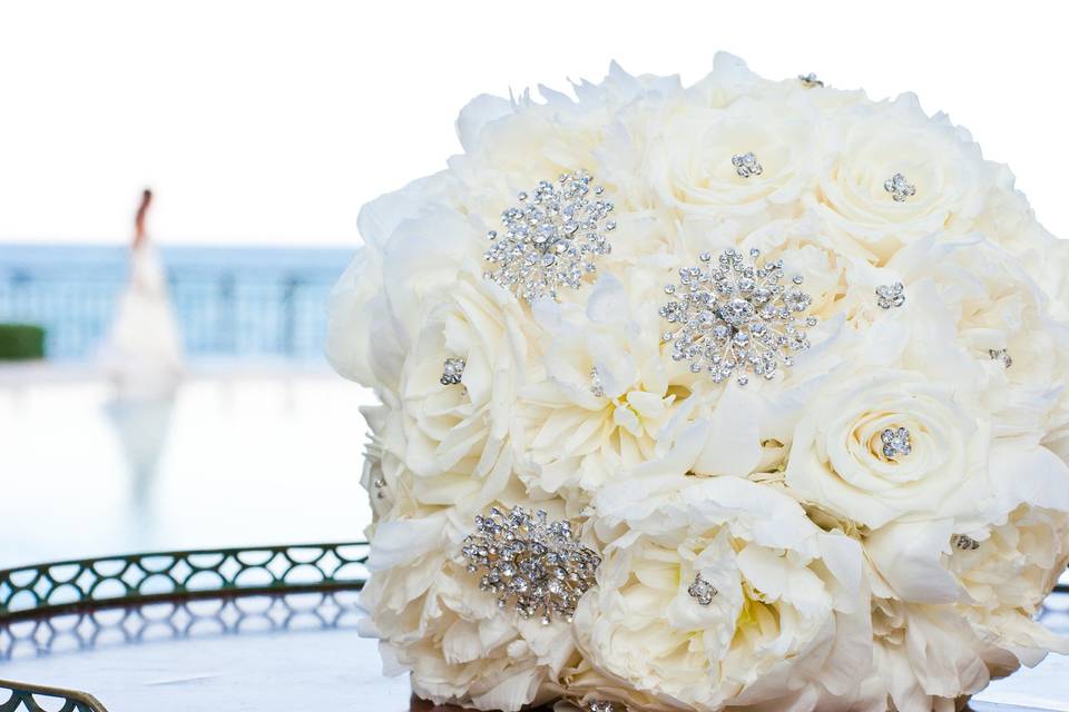 Bouquet of white flowers