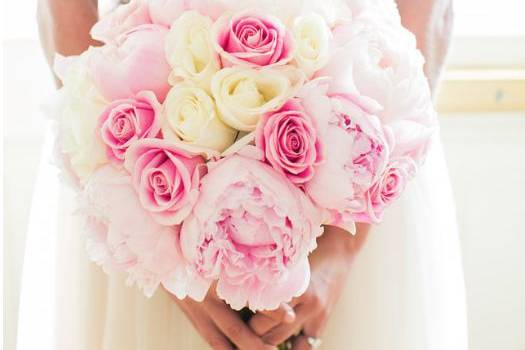 Bridal dress and bouquet
