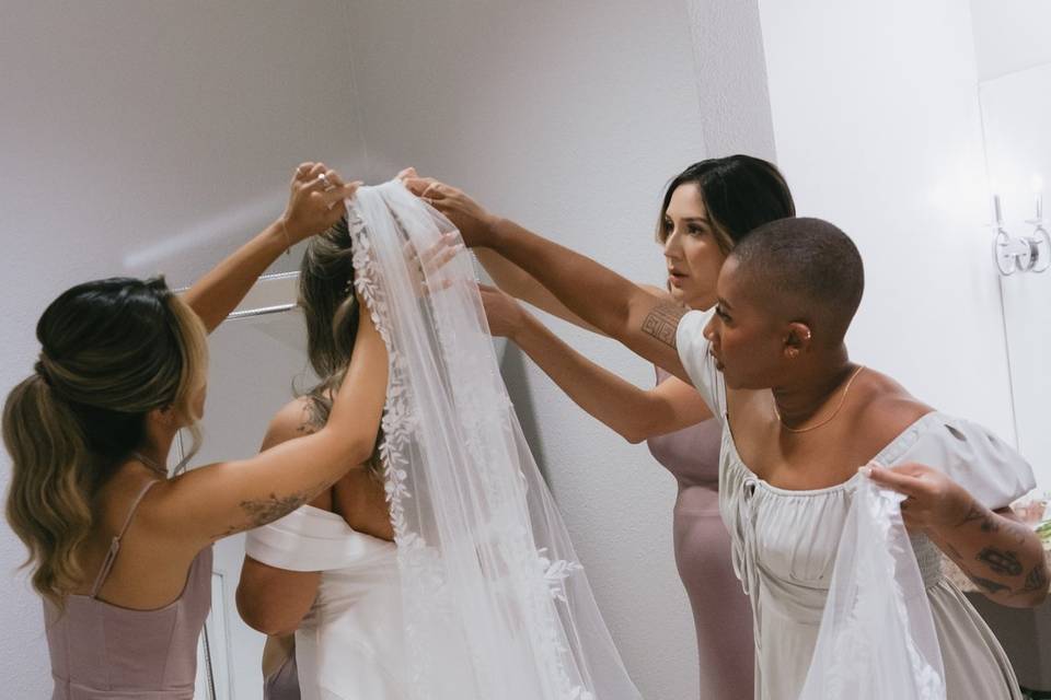 Putting on the veil