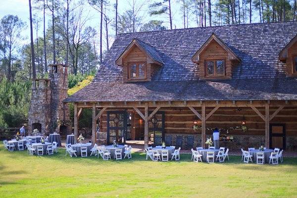 Beautiful wedding reception at Swan Lake Stables, Birmingham