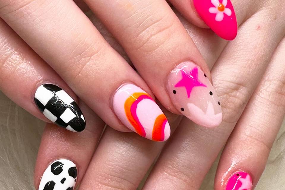 www.GossipandNailspa.com