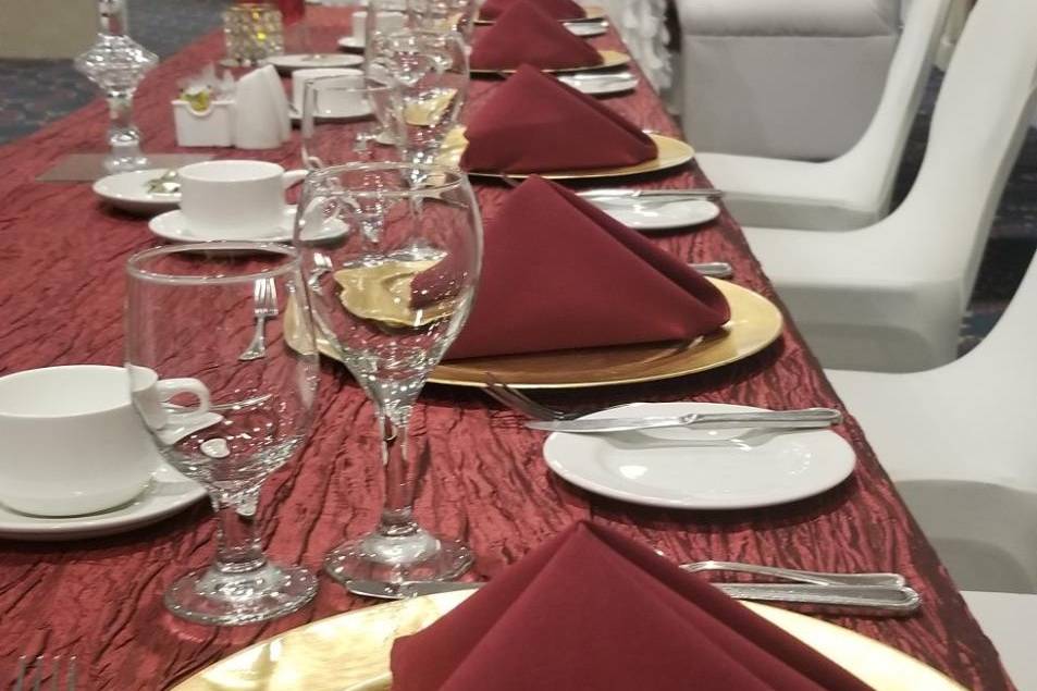 Red tablescape