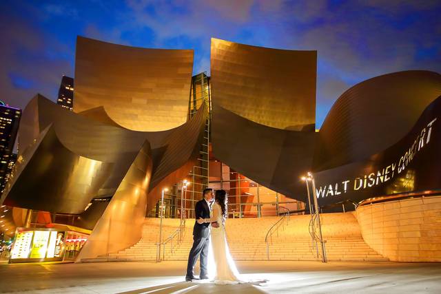 Outside the venue - Joey Ikemoto Photography Inc.