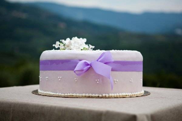 Lavender wedding cake.