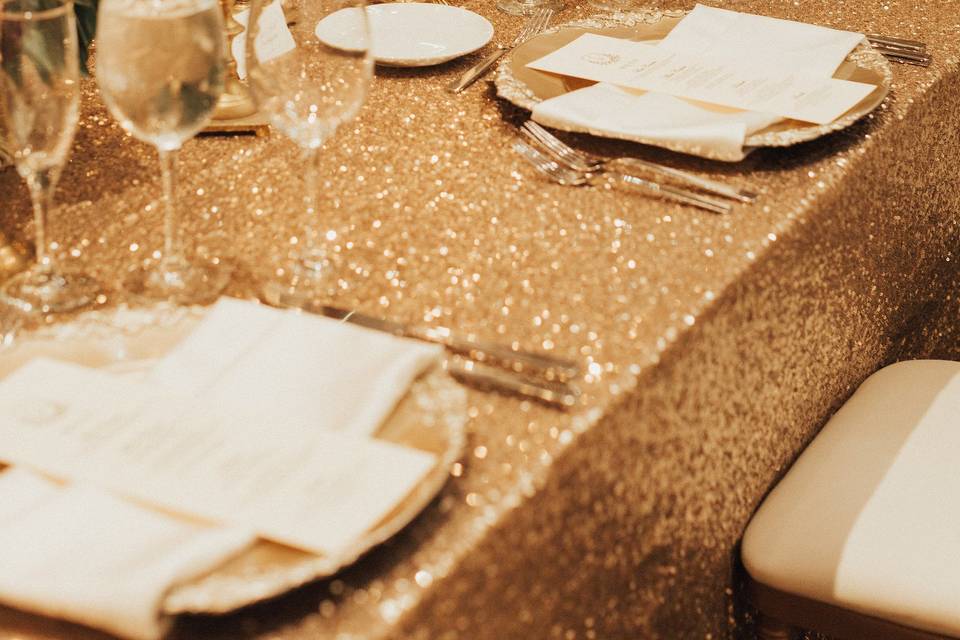 Gold linens