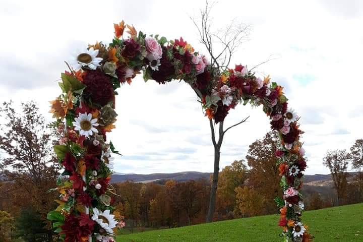 Heart arch artificaial flowers