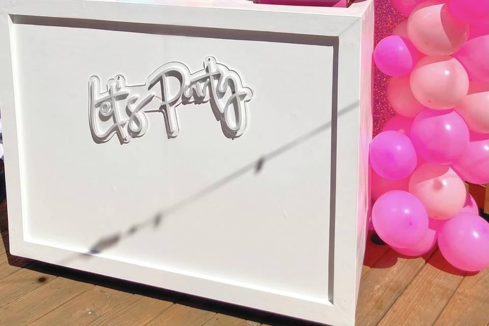 Party table