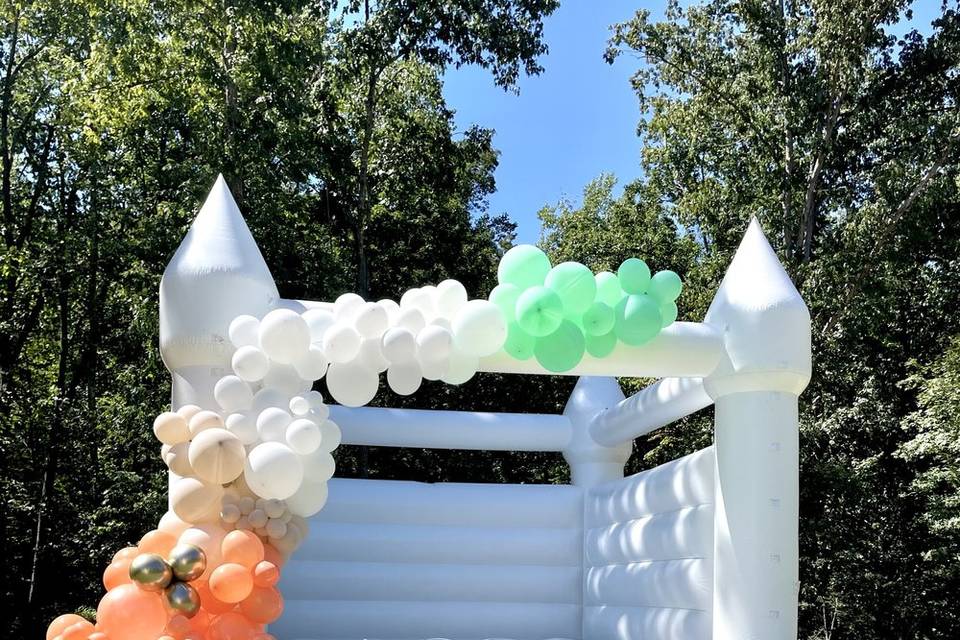 Bounce houses & photo booth options