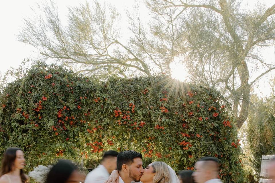 Unique bridal party pics